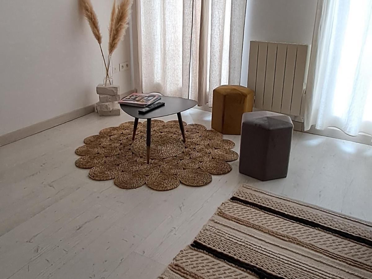 Les Arcades Studio Coeur De Ville Cholet Exteriér fotografie